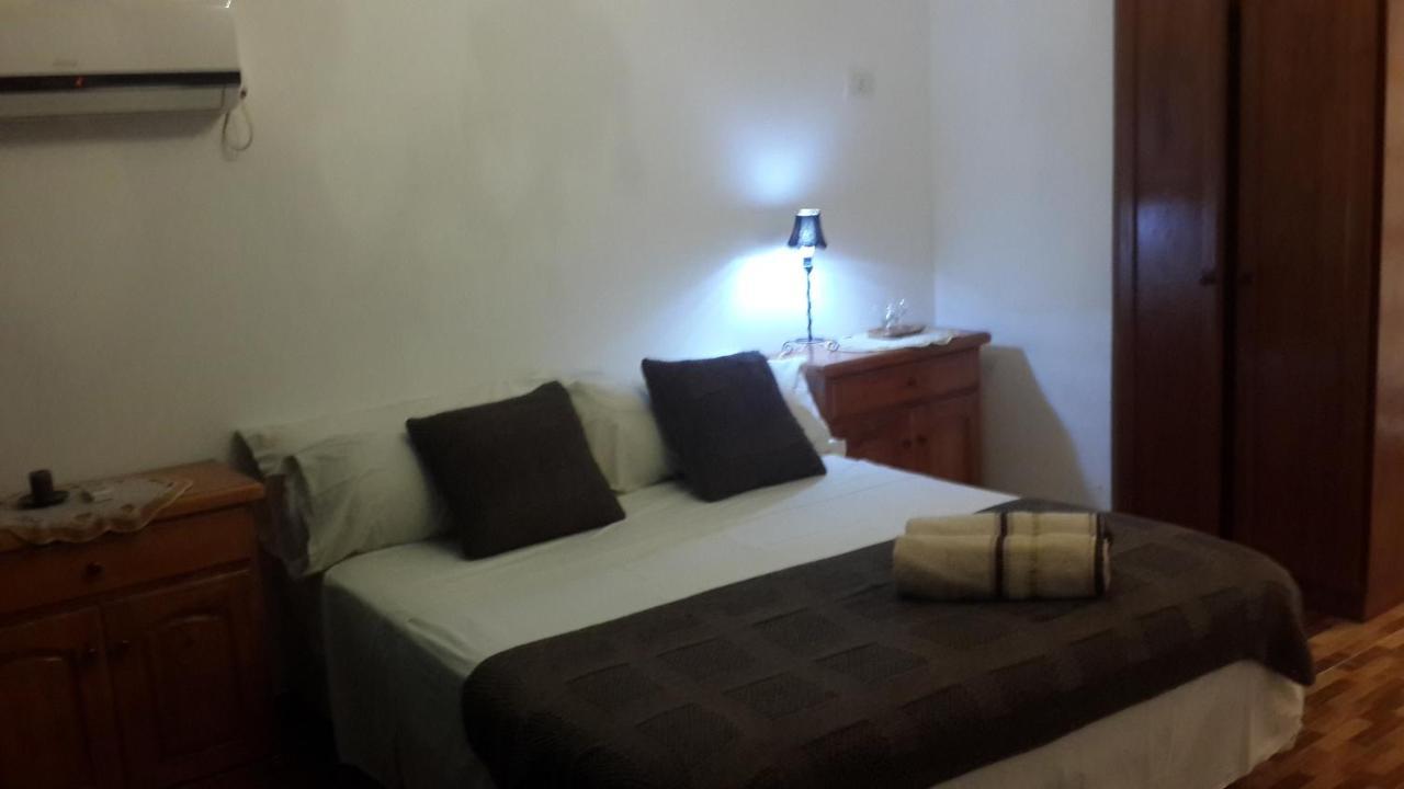 Casa Folks - Bed And Breakfast 푸에르토이과수 외부 사진
